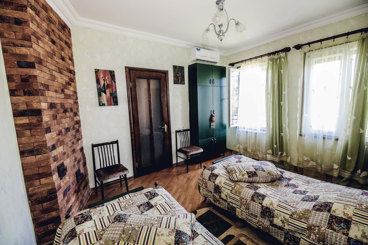 Casa de Khasia Zugdidi Exterior foto
